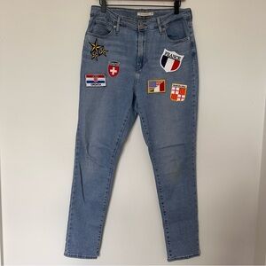 Levi’s (32) 721 High Rise Skinny with Patchwork - European Patches, Light Wash